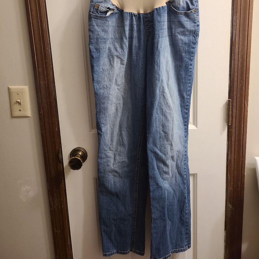 Maternity pants bundle